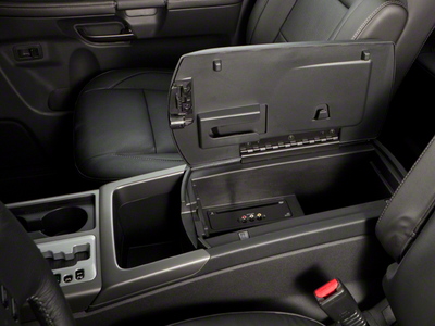 2012 Nissan Armada SV