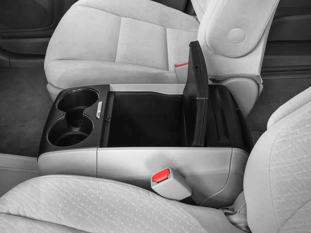 2017 Toyota Sienna LE 7 Passenger