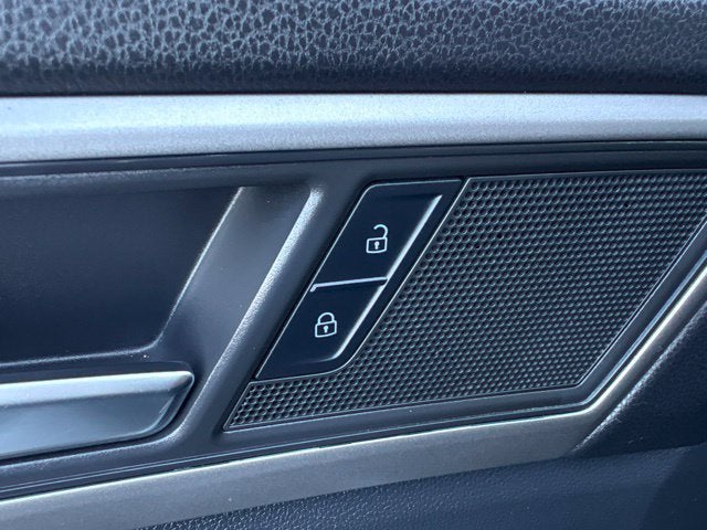 2020 Volkswagen Atlas Cross Sport 3.6L V6 SE w/Technology