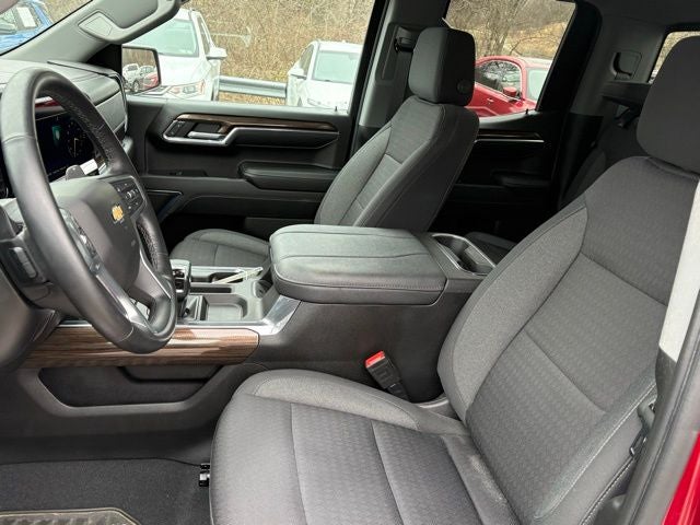 2023 Chevrolet Silverado 1500 LT LT1