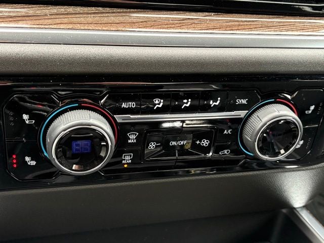 2023 Chevrolet Silverado 1500 LT LT1