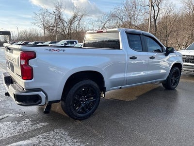 2022 Chevrolet Silverado 1500 LTD Custom