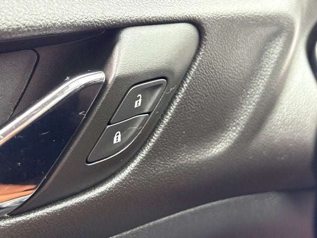 2023 GMC Acadia SLE - Photo 14