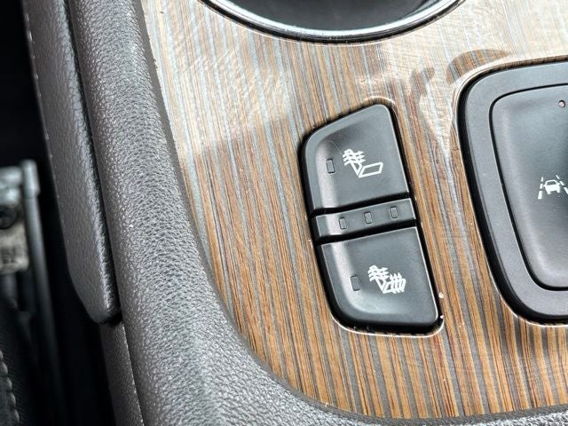 2023 GMC Acadia SLE - Photo 18