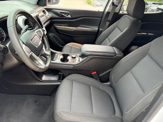 2023 GMC Acadia SLE - Photo 9