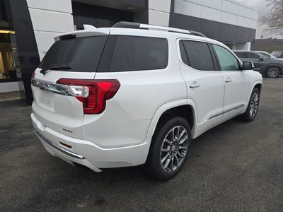 2023 GMC Acadia Denali