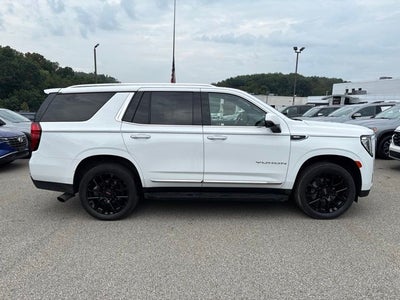 2022 GMC Yukon SLT