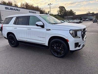 2023 GMC Yukon SLT