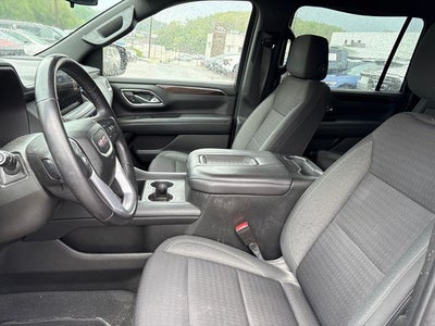 2022 GMC Yukon XL SLE