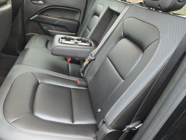 2022 GMC Canyon AT4 w/Leather