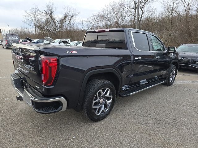 2022 GMC Sierra 1500 SLT