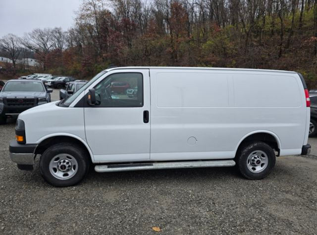 2024 GMC Savana 2500 Work Van
