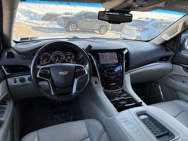 2015 Cadillac Escalade Luxury