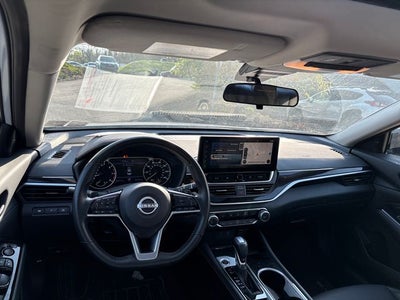 2023 Nissan Altima 2.5 SR