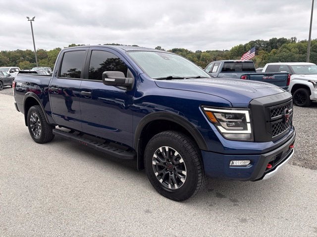 2024 Nissan Titan PRO-4X - Photo 7