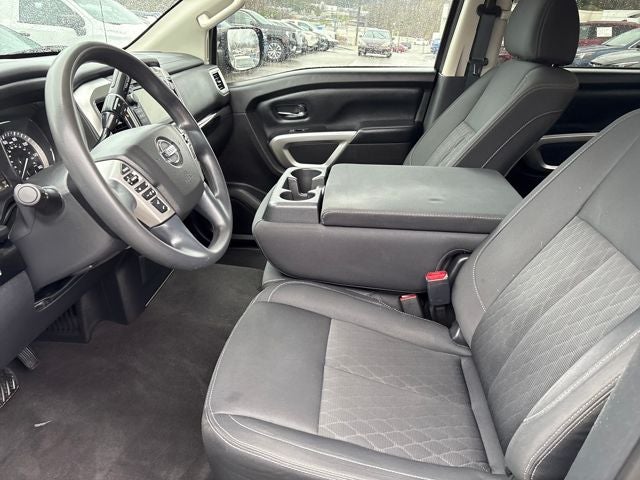 2019 Nissan Titan SV