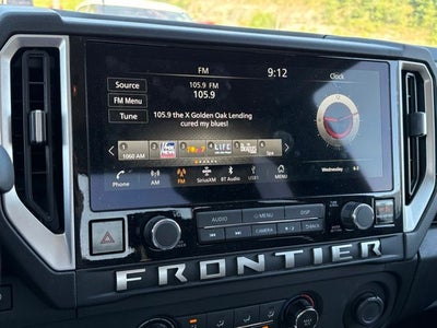 2025 Nissan Frontier SV