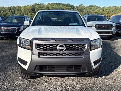 2025 Nissan Frontier SV
