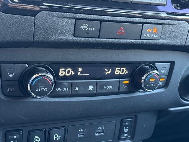 2024 Nissan Frontier SV