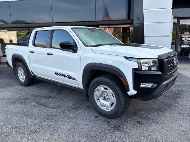 2024 Nissan Frontier SV
