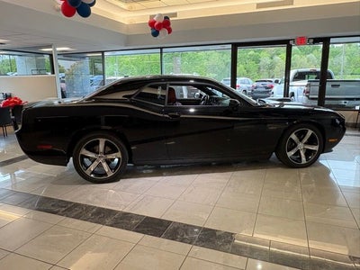 2014 Dodge Challenger R/T Shaker