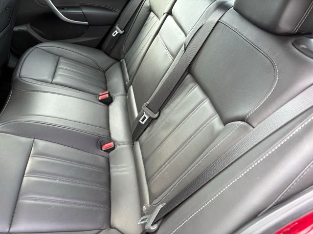 2013 Buick Regal Base