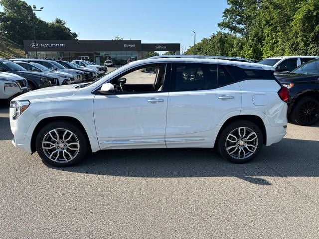 2023 GMC Terrain Denali