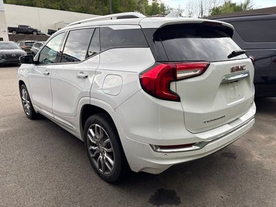 2022 GMC Terrain Denali