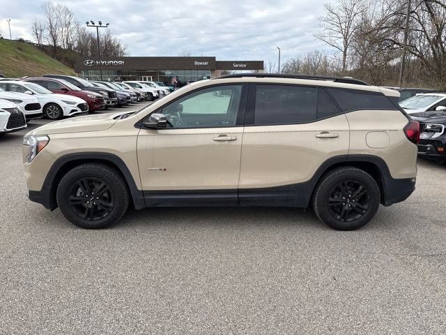 2023 GMC Terrain AT4