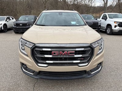 2023 GMC Terrain AT4