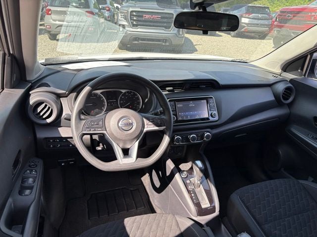 2021 Nissan Kicks S