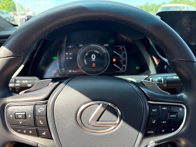 2024 Lexus ES Hybrid 300h - Photo 22