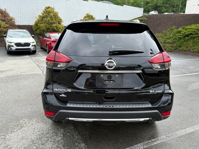 2020 Nissan Rogue SL