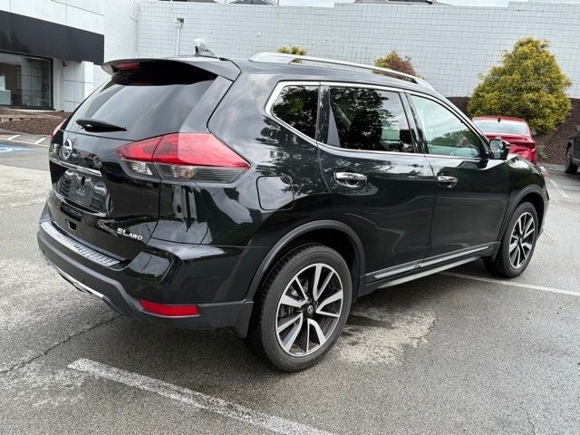 2020 Nissan Rogue SL