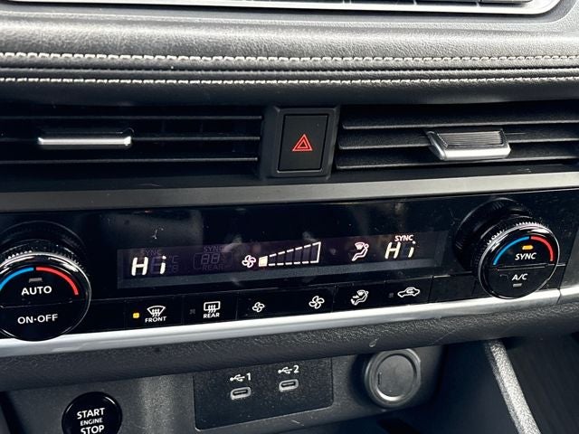 2025 Nissan Rogue SV