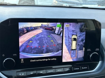 2022 Nissan Rogue SL