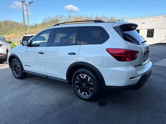 2019 Nissan Pathfinder SL