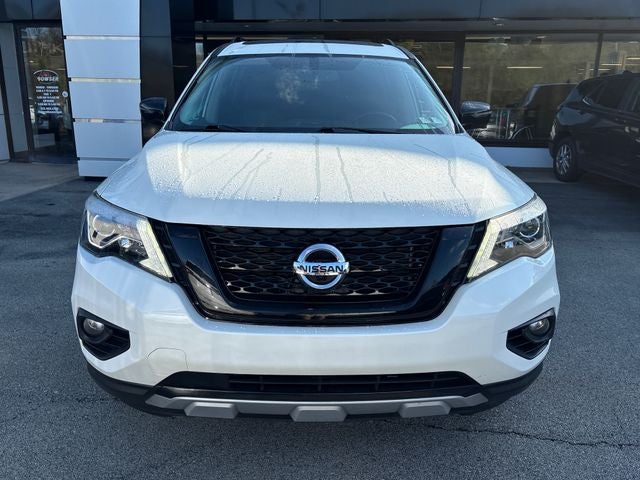 2019 Nissan Pathfinder SL