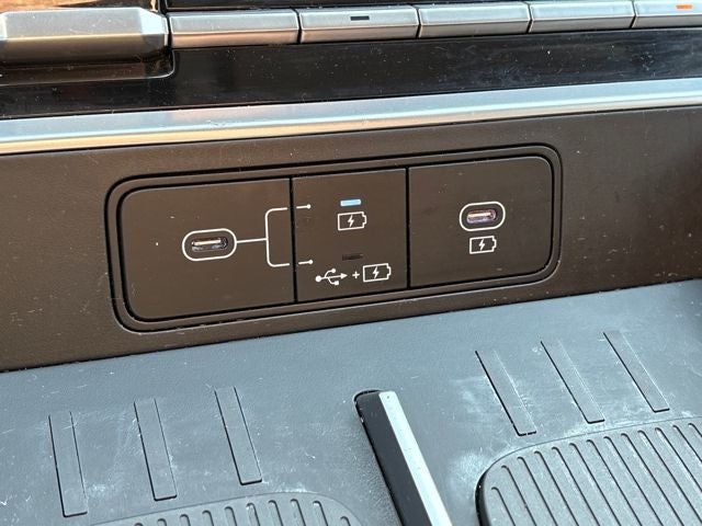 2025 Hyundai Santa Fe SE