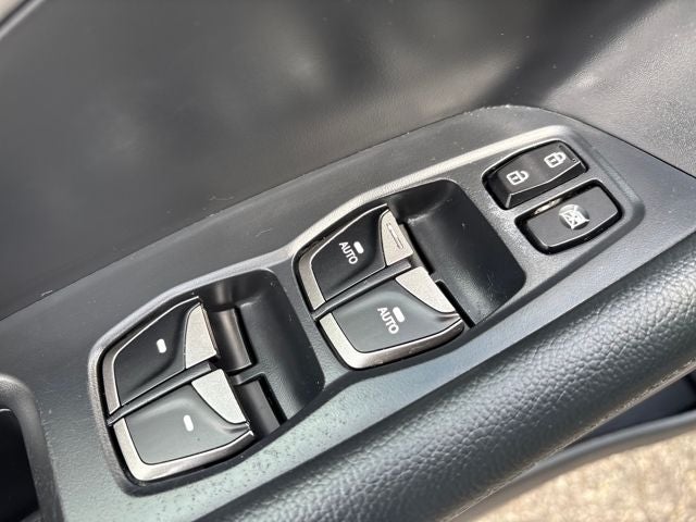 2017 Hyundai Santa Fe Sport 2.4 Base