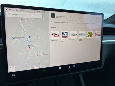 2023 Tesla Model X Standard Range