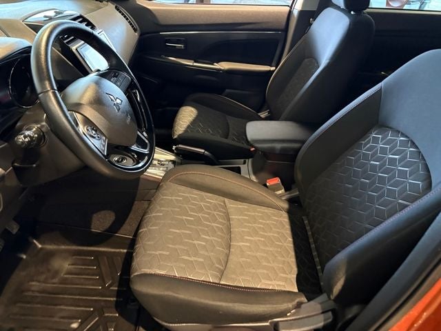 2022 Mitsubishi Outlander Sport 2.0 LE