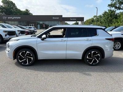 2022 Mitsubishi Outlander SEL