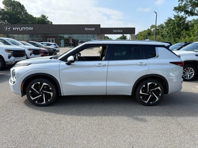 2022 Mitsubishi Outlander SEL