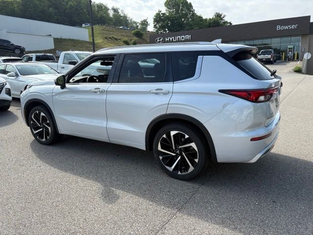 2022 Mitsubishi Outlander SEL