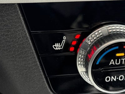 2024 Mitsubishi Outlander Base