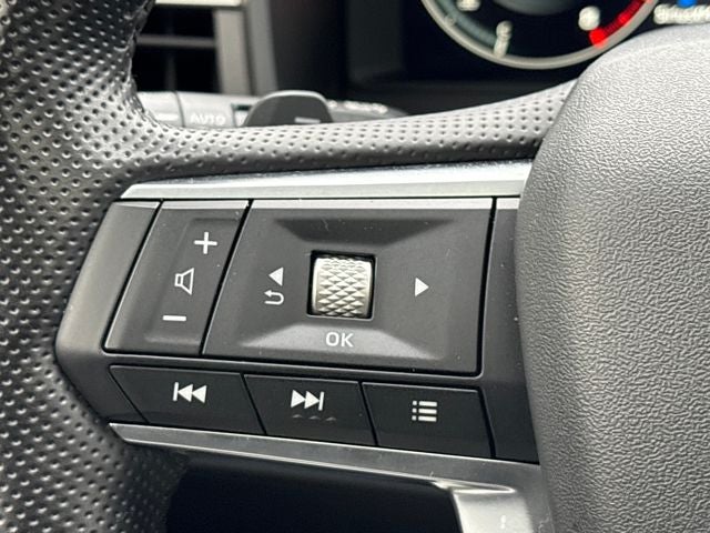 2024 Mitsubishi Outlander Base