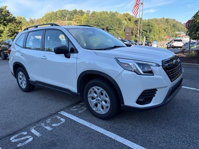 2023 Subaru Forester Base