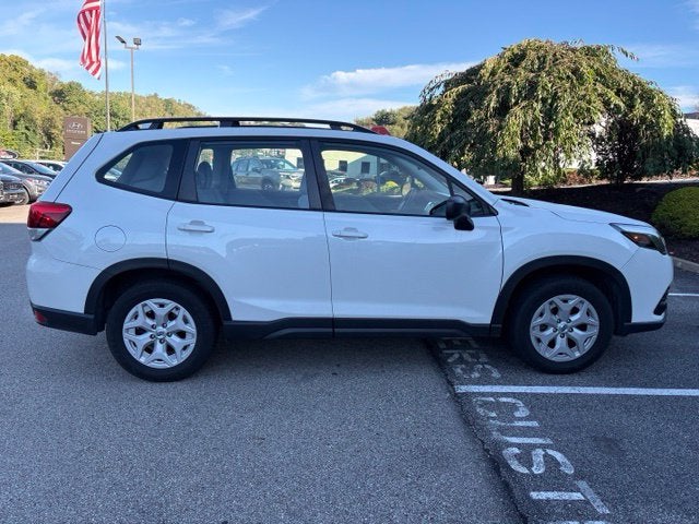 2023 Subaru Forester Base