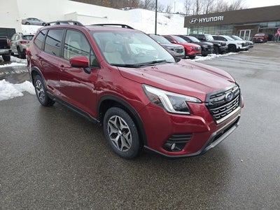 2023 Subaru Forester Premium